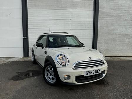 MINI HATCH 1.6 One Hatch