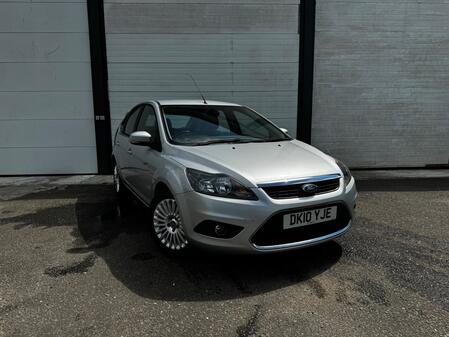 FORD FOCUS 1.6 Titanium