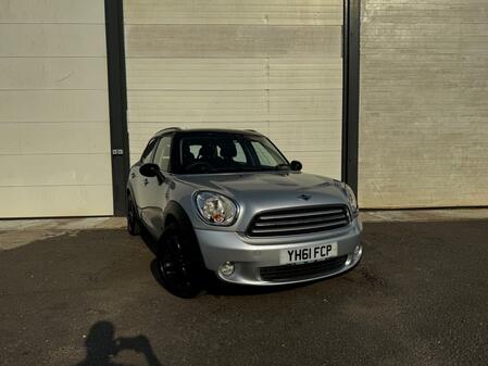 MINI COUNTRYMAN 2.0 Cooper D ALL4 Countryman Auto