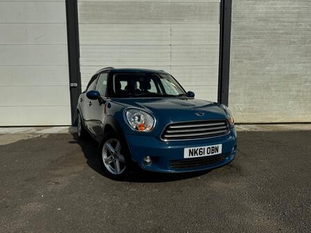 MINI COUNTRYMAN 2.0 Cooper D ALL4 Countryman Auto