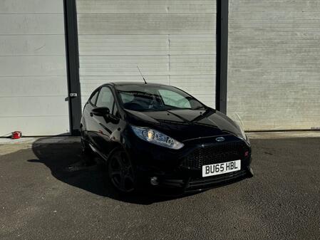 FORD FIESTA 1.6 T EcoBoost ST-2