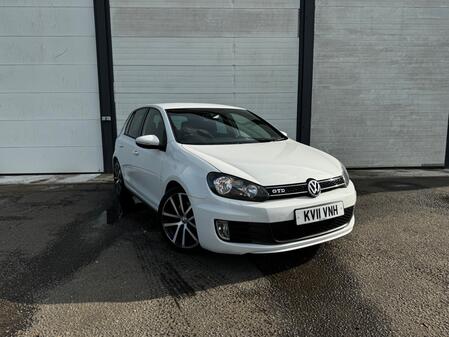 VOLKSWAGEN GOLF 2.0 TDI GTD